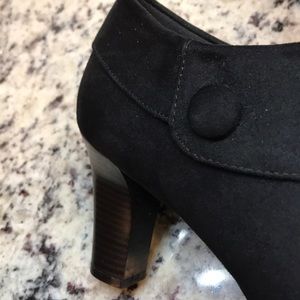 Women’s black booties